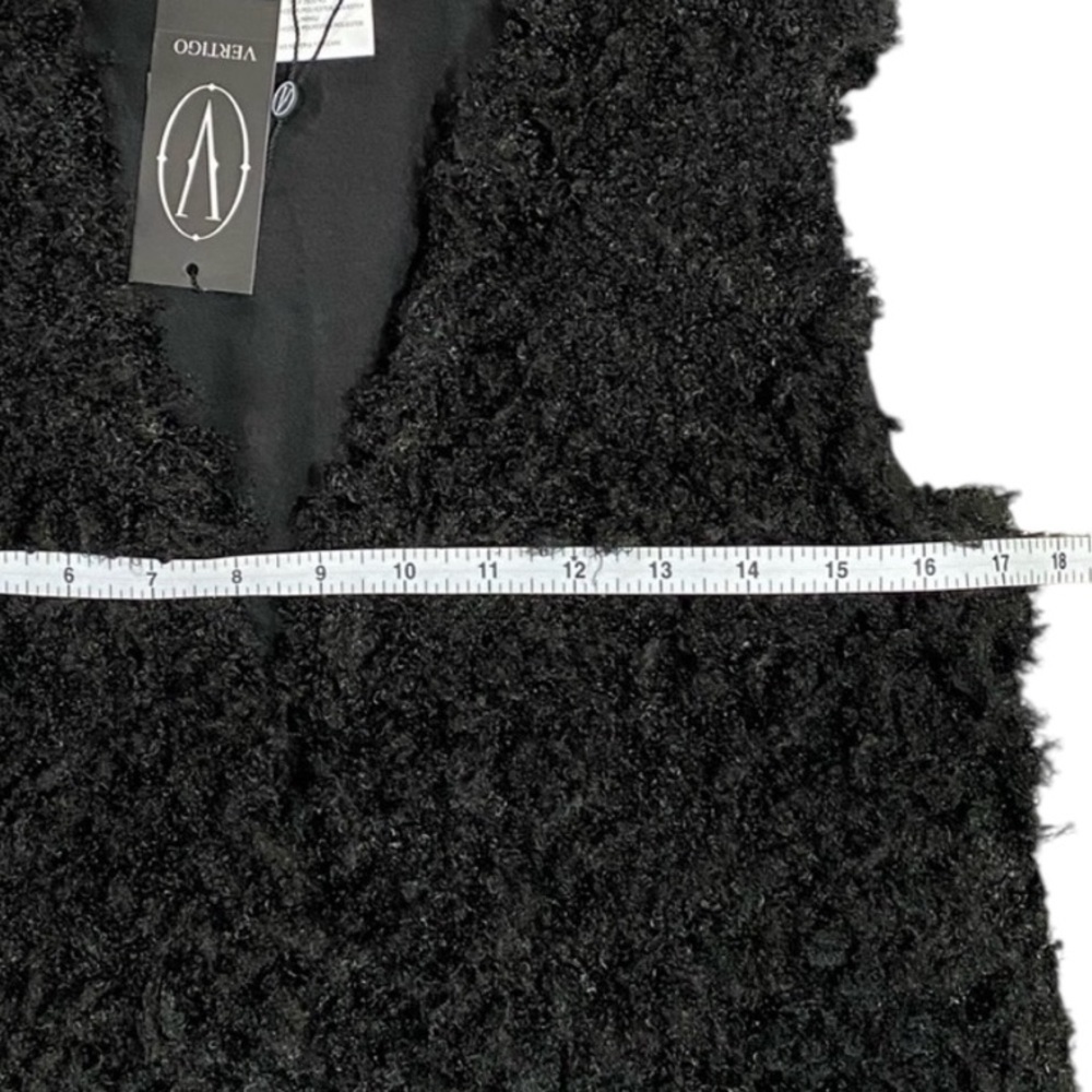 VERTIGO‎ - FUZZY FURRY - DARK BLACK VEST - FULLY LINED - NEW WITH TAGS 🏷 - B20